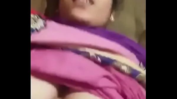 Oglejte si Indian Daughter in law getting Fucked at Home energetske posnetke