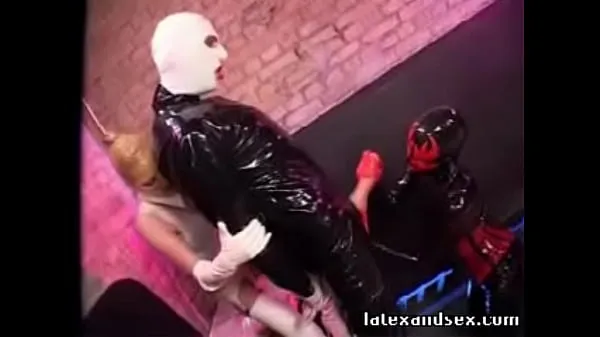 Watch Latex Angel and latex demon group fetish energy Clips