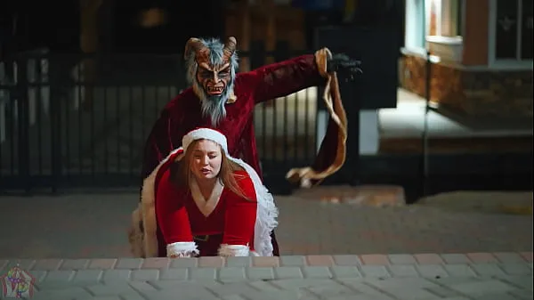 观看Krampus " A Whoreful Christmas" Featuring Mia Dior个能量剪辑